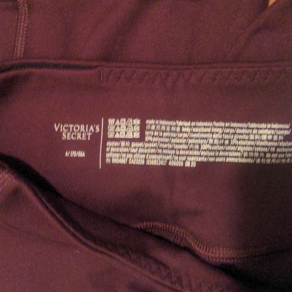 Victoria's Secret leggings - Picture 4 of 6